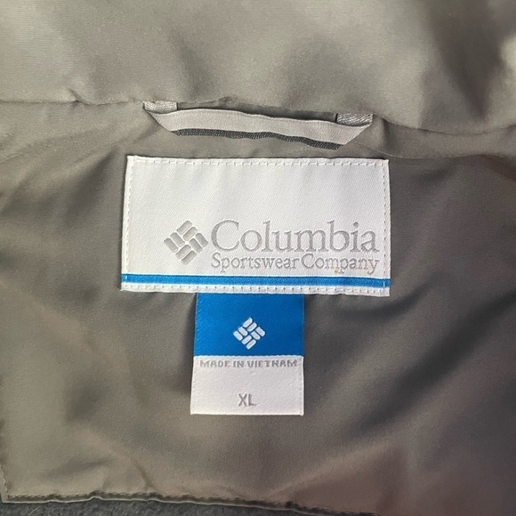 Columbia Full Zip Coat in Grey Size Extra Large - Picture 5 of 5